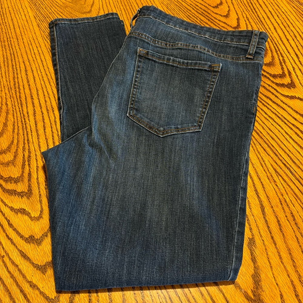 Women’s Size 35 GAP Regular Denim Legging / Skinny Jean